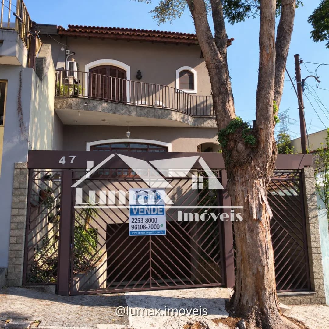 Sobrado com 3 suítes e 8 vagas - Foto 1